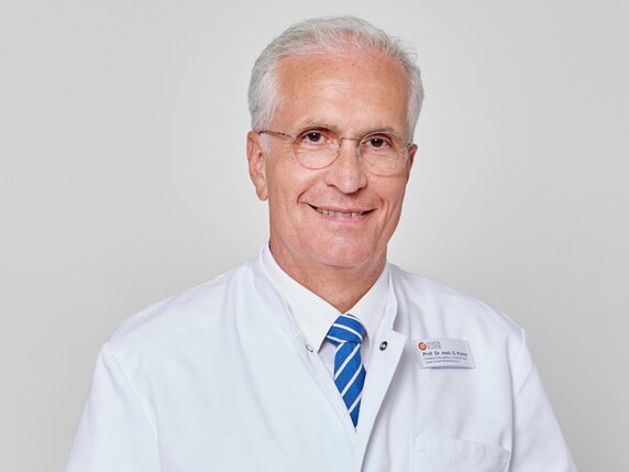 Professor Dr Georg Köster