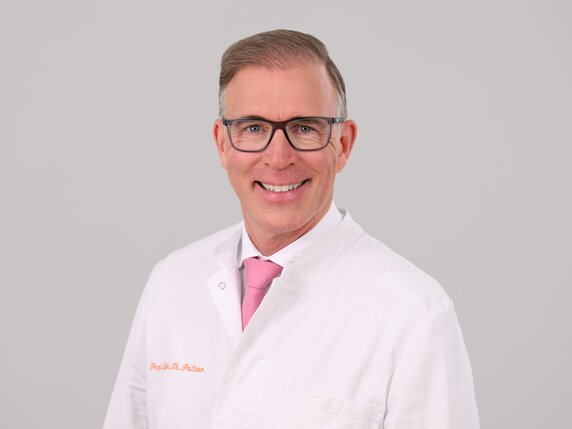 Professor Dr Thilo Patzer