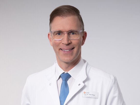 Professor Dr Thilo Patzer
