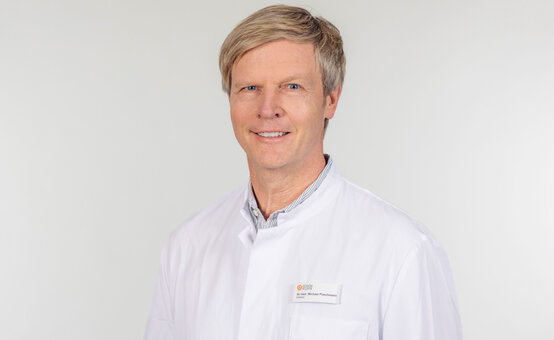 Dr Michael Poschmann