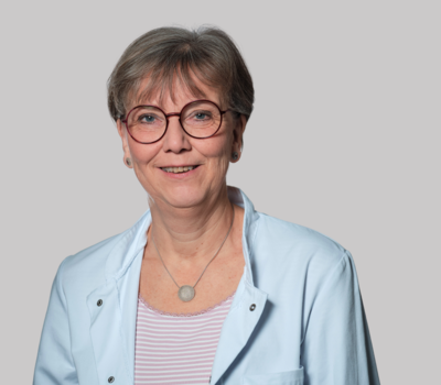 Dr Urte Büßen